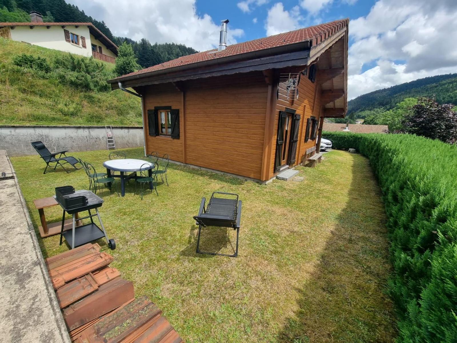 Le "Chalet De Minette" 2 Etoiles Ла-Бресс Екстер'єр фото